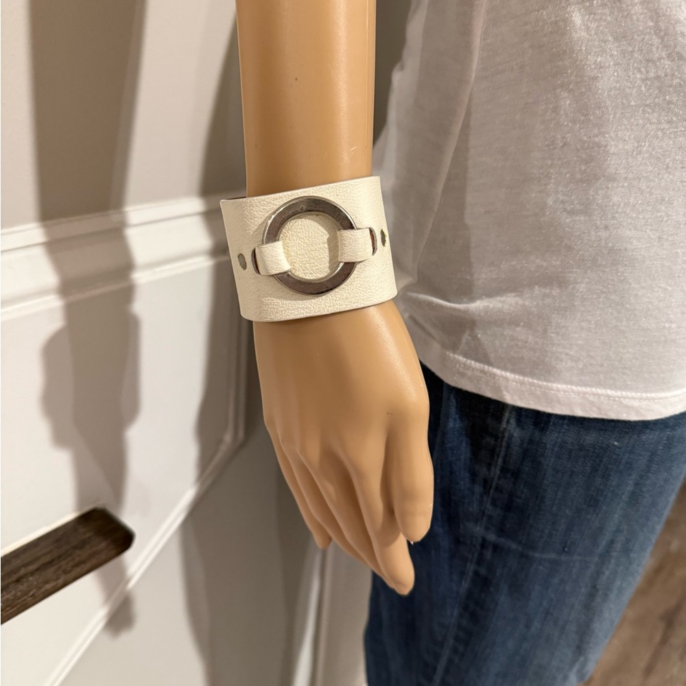 Chic White Cuff Bracelet with Silver Ring